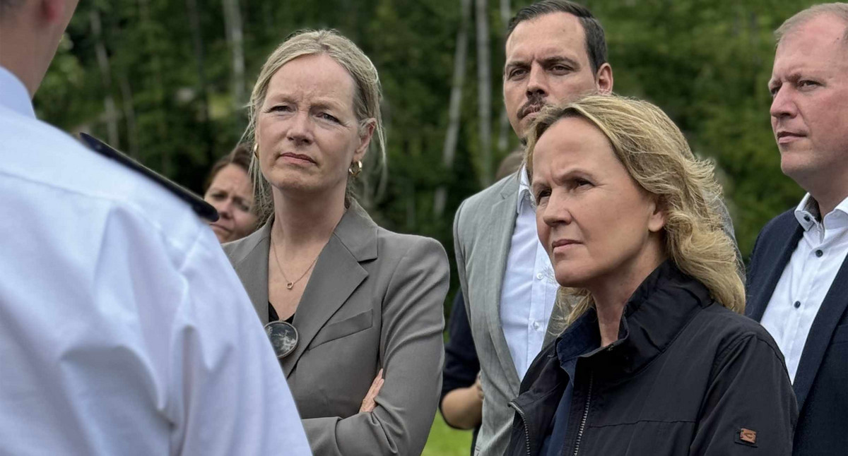 Bundesumweltministerin Steffi Lemke und Landesumweltministerin Thekla Walker besuchen Hochwassergebiete