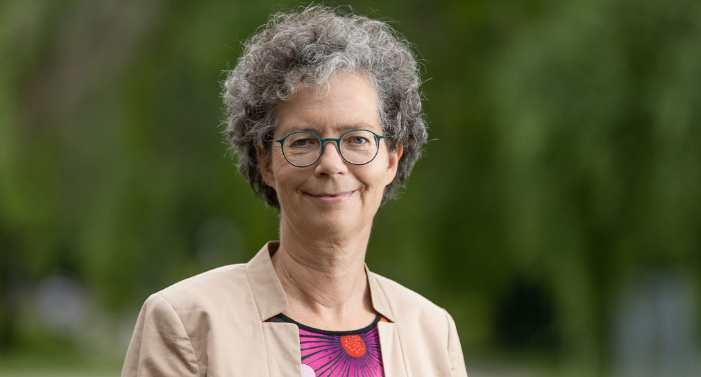 Professorin Dr. Sabine Löbbe