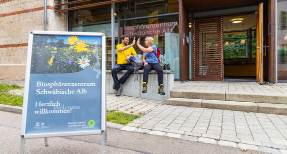 Eingang Biosphärenzentrum Schwäbische Alb