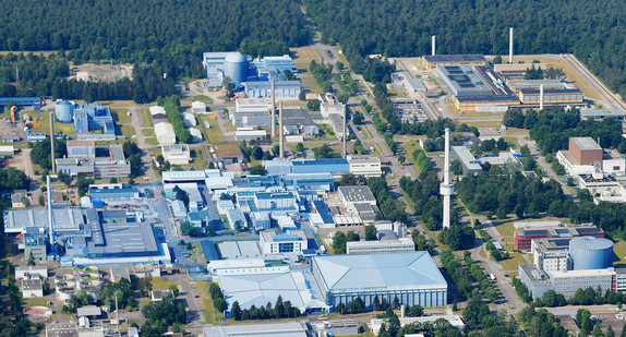 Kerntechnische Entsorgung Karlsruhe GmbH: Die Anlagen der KTE auf dem Gelände KIT Campus Nord sind blau eingefärbt.