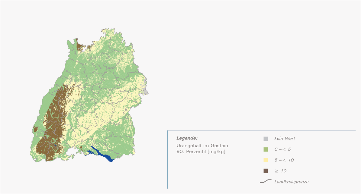Dargestellt ist eine Karte von Baden-Württemberg mit drei Klassen an Urangehalten in grüner, gelber und brauner Einfärbung. Die unterschiedliche Farbgebung entspricht der jeweiligen Höhe des Urangehaltes mit grün: gering, gelb: mittel und braun hohen Urangehalten. Die Karte zeigt deutlich, dass hohe Urangehalte hauptsächlich im Schwarzwald und im Odenwald vorkommen.