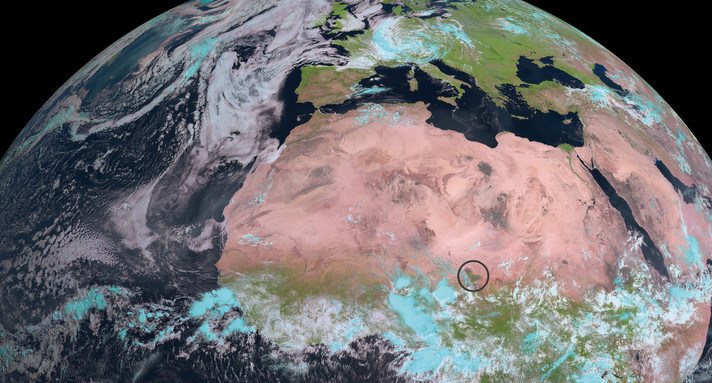 Globalbild der Erde mit zentralem Blick auf Afrika