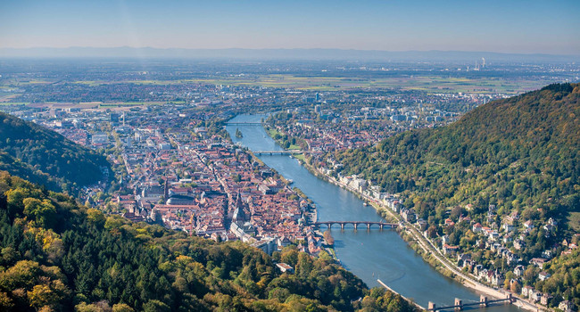 Panoramaaufnahme der Stadt Heidleberg']