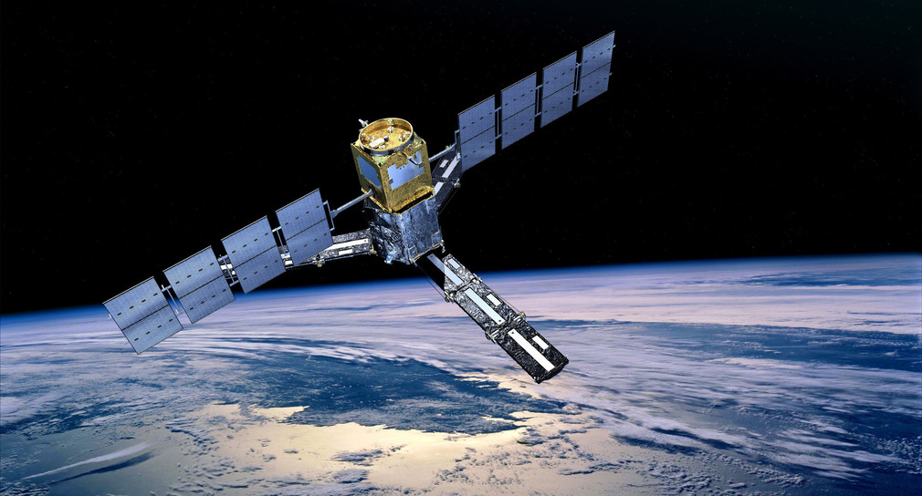 ESA-Satellit SMOS misst Bodenfeuchte und Salzgehalt der Meere 