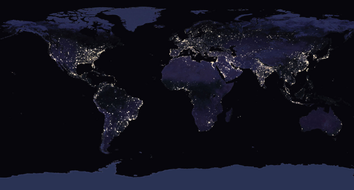 Die Welt bei Nacht. Die künstlichen Lichtquellen unserer Zivilisation leuchten im Dunkeln.