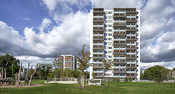 Vollmodernisierung Wohnhochhaus und Neubau der Tiefgarage, Freiburg