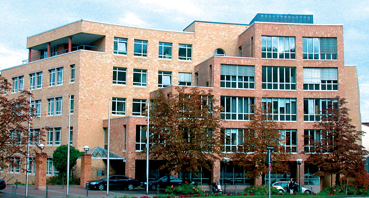 Ministeriumsgebäude am Kernerplatz 9