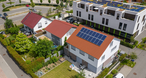 Hausdach mit Photovoltaikanlage im Living Lab Walldorf